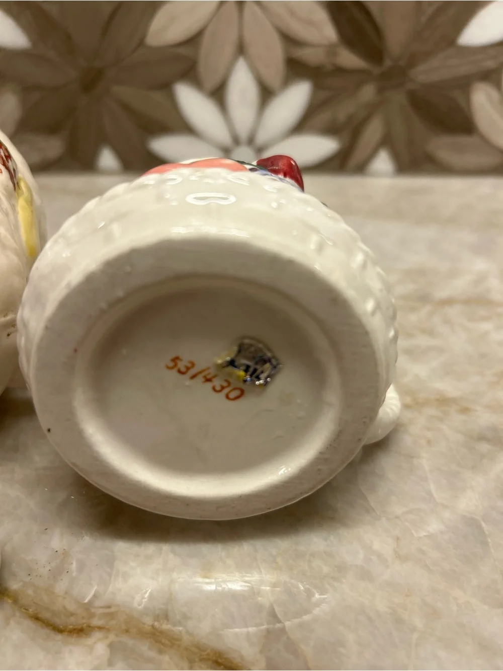 Ceramic Fruit Embossed Measuring Cup Set - Cream